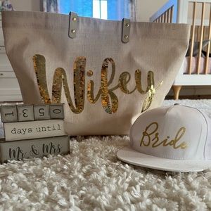 Miscellaneous wedding items